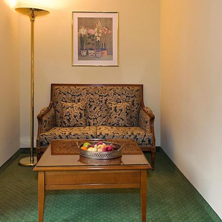 Victor'S Residenz-Hotel Saarbrücken Eksteriør bilde